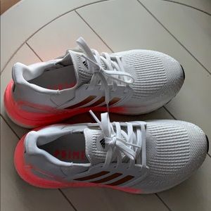🎉🎉SALE New Adidas Ultraboost